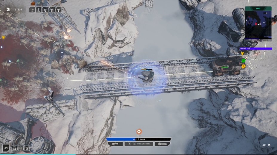 《末日核心：机甲幸存者》游戏截图