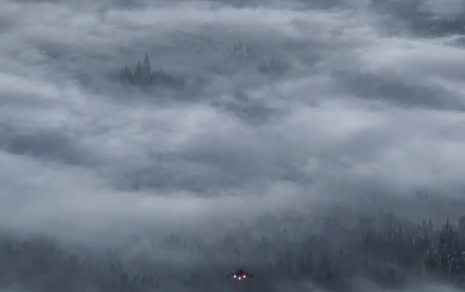 《战锤40K：星际战士2》游戏截图