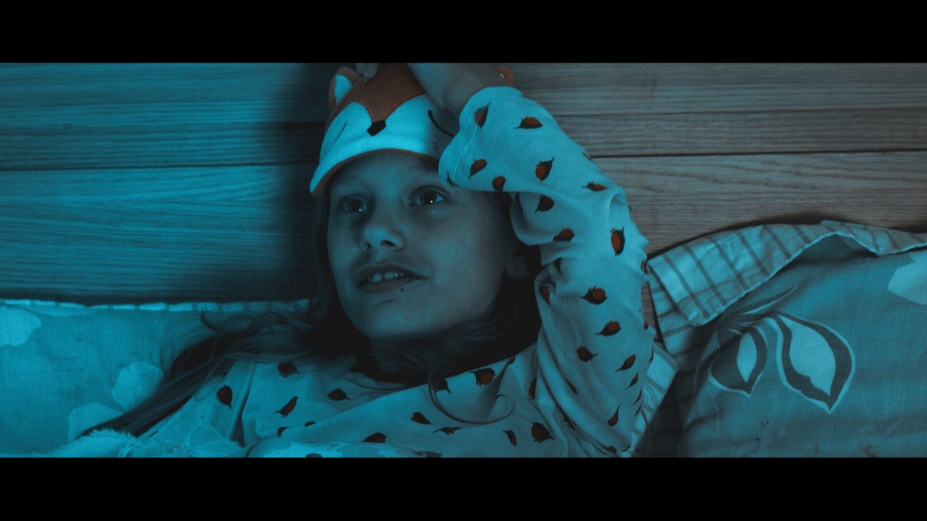 《月的黑暗面》游戏截图