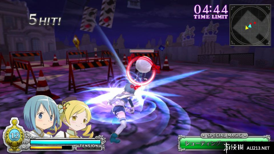 《魔法少女小圆 战斗五角之星》PSV截图