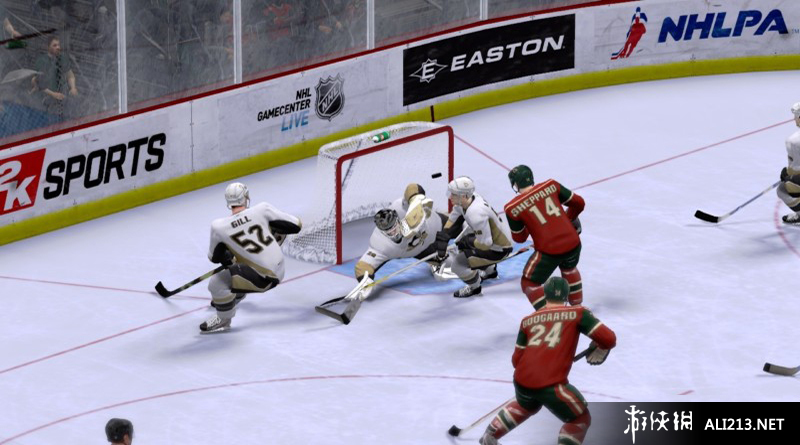 《北美冰球联赛2K9》PS3截图