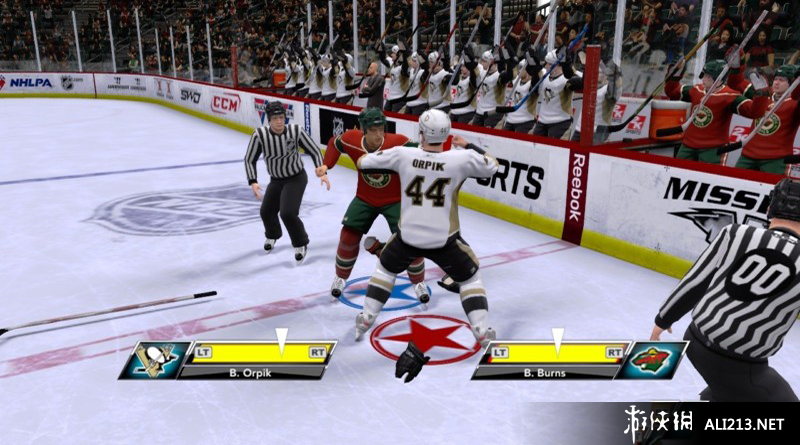 《北美冰球联赛2K9》PS3截图