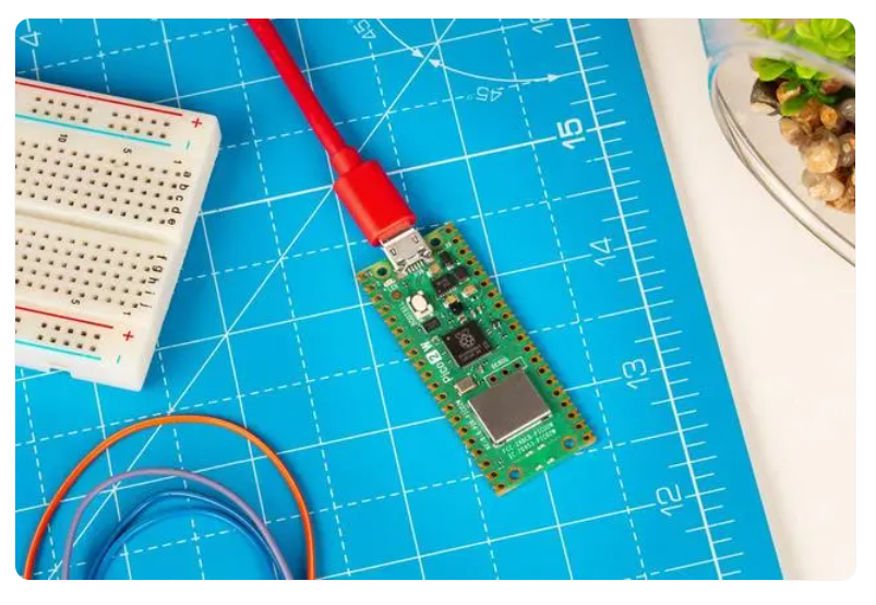 Raspberry Pi Pico 2 W 微控制器板发布：支持无线连接，7 美元