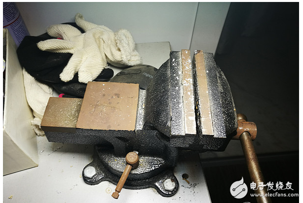 自制小型led补光灯步骤