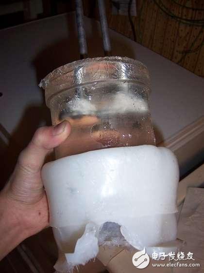 牛人教你制造超大号“卖萌”LED灯