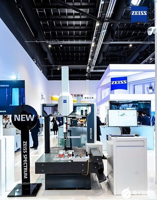 35c77af64ed544e38b01e942df63d212~tplv-tt-shrink:640:0.image?lk3s=06827d14&traceid=20250427150644C94A7CF8B27840C8FA48&x-expires=2147483647&x-signature=l4qvZ0HkIaROqdKznJIBNwJDwdI%3D