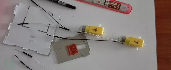 利用51单片机制作廉价盒仔机器人的步骤过程解析