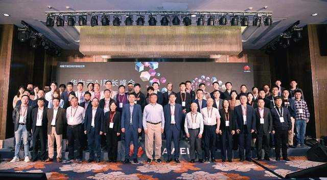 f9f5e4e7cdb24878a4f85f730fb20176~tplv-tt-shrink:640:0.image