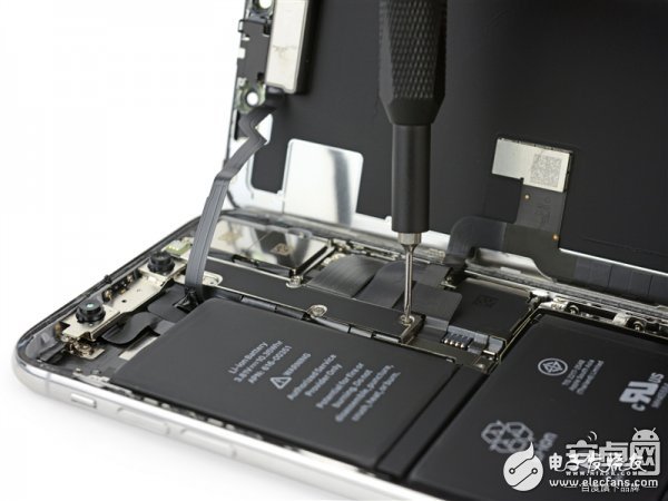 iPhone X最专业深度拆解!惊现神秘芯片
