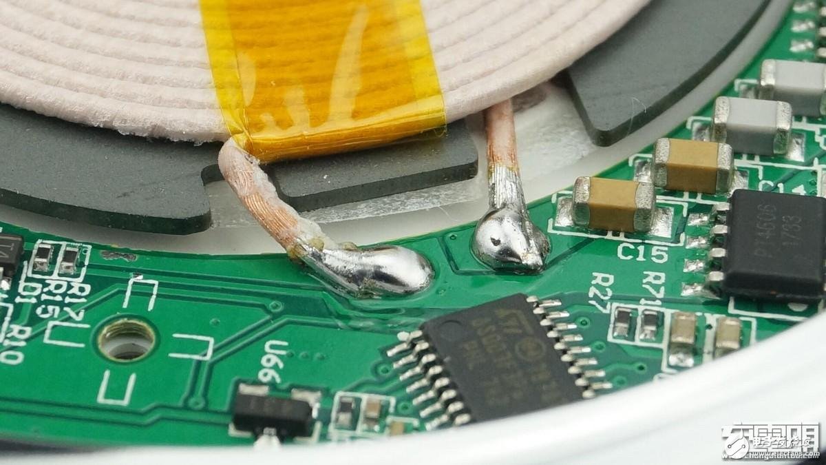 充电器里的白富美–Yoobao羽博无线充电器DX拆解