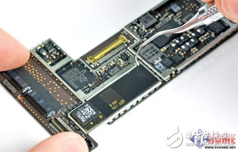 iPad 2里面到底长啥样 详细拆解图