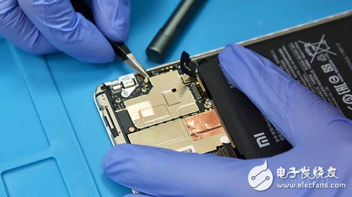 千元性价比神器！红米Note 5拆解超详细拆解