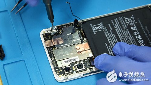 千元性价比神器！红米Note 5拆解超详细拆解