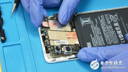 千元性价比神器！红米Note 5拆解超详细拆解