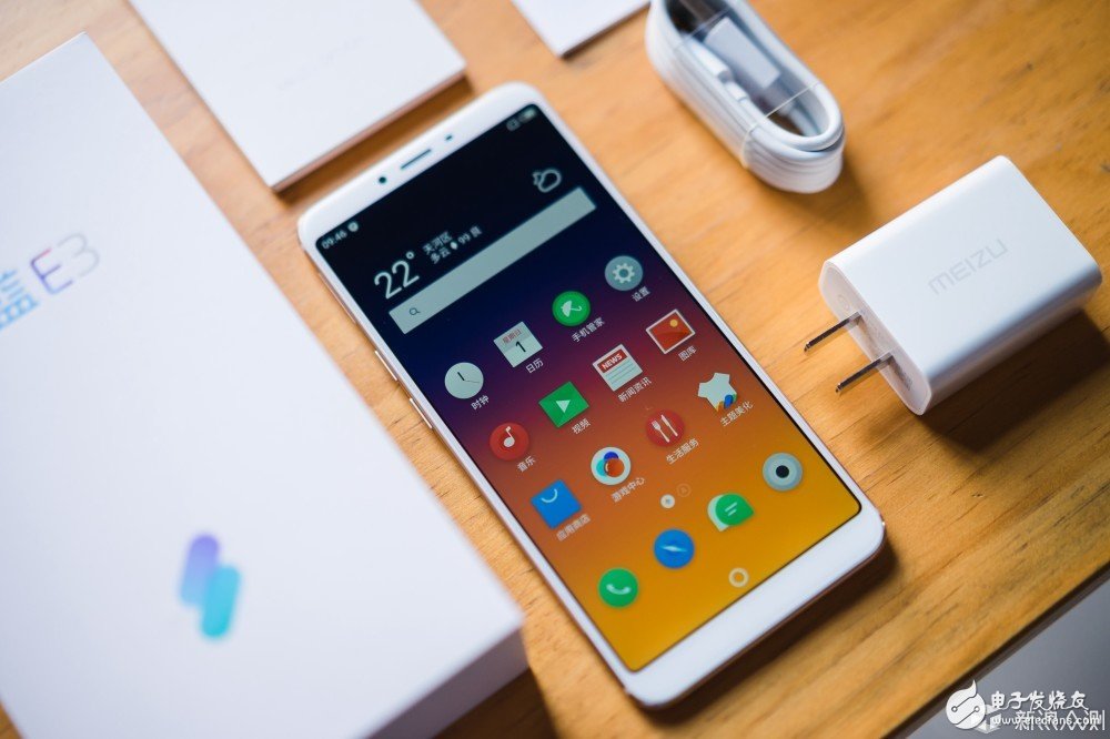 小米魅蓝E3详细测评 拍照是亮点！