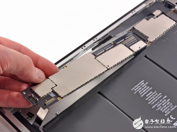 最新iPad 3拆解图 电池体积增大70%