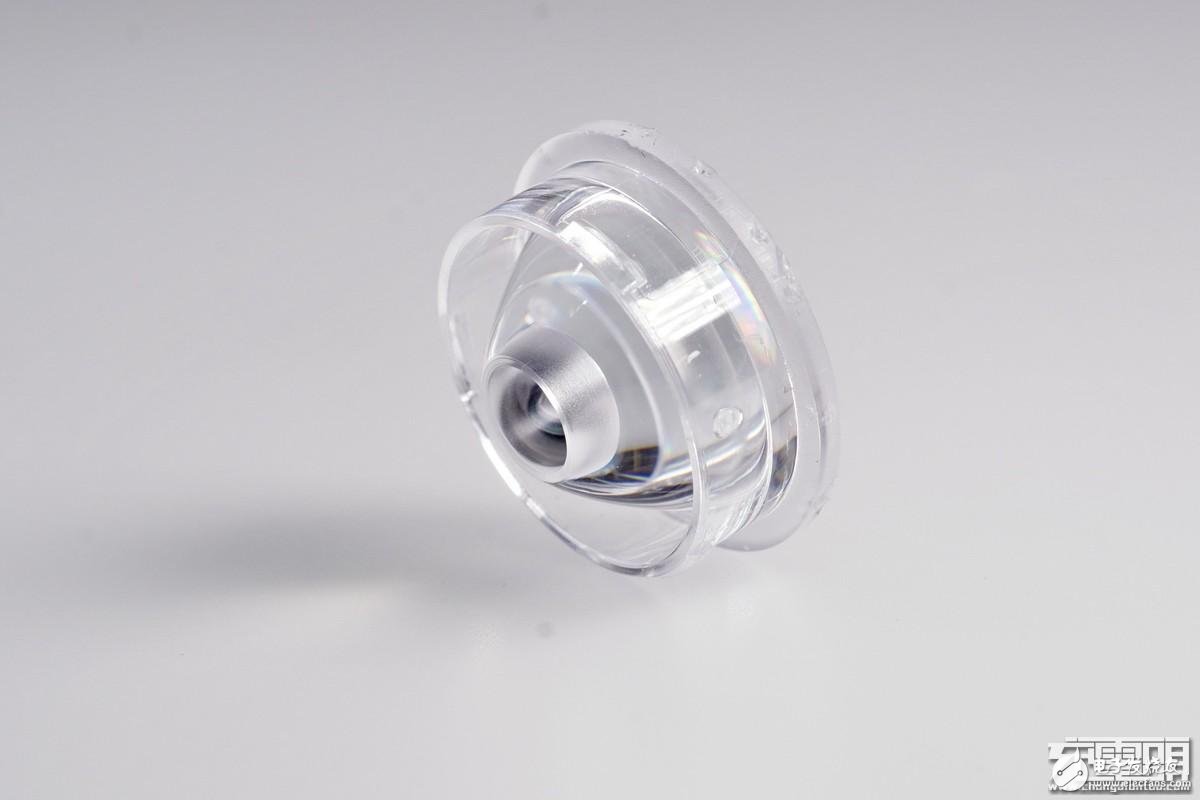 小米随身手电筒LPB01ZM试射拆解