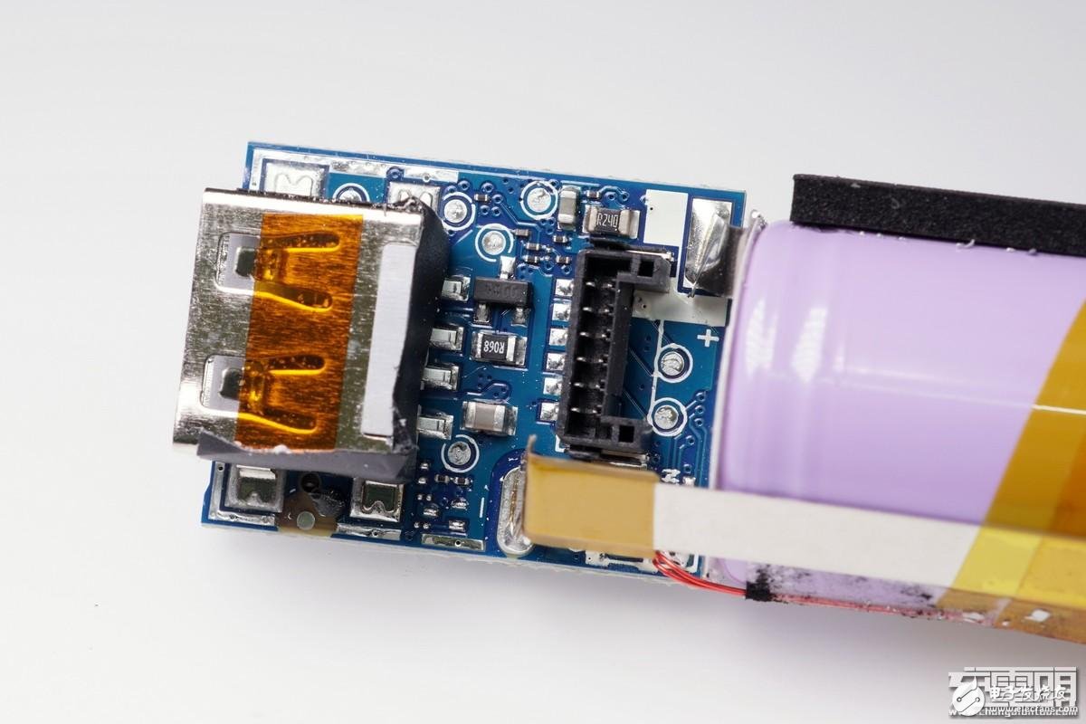 小米随身手电筒LPB01ZM试射拆解