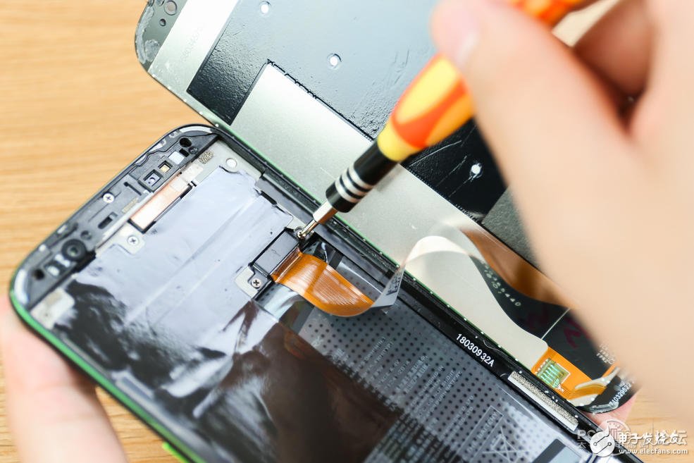 黑鲨手机详细拆解，性能全解