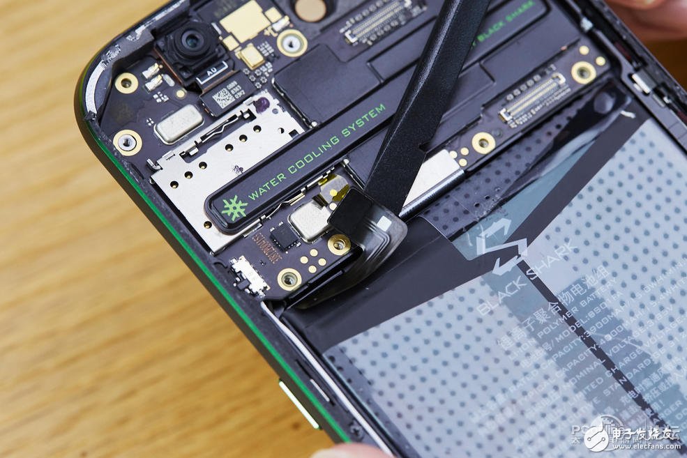 黑鲨手机详细拆解，性能全解