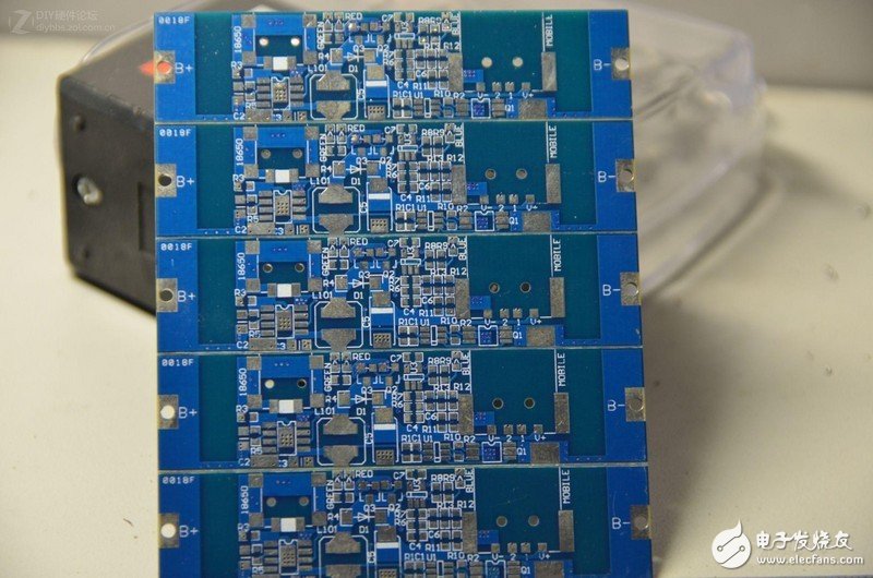 颠覆想象！专业工程师制作的DIY多功能移动电源