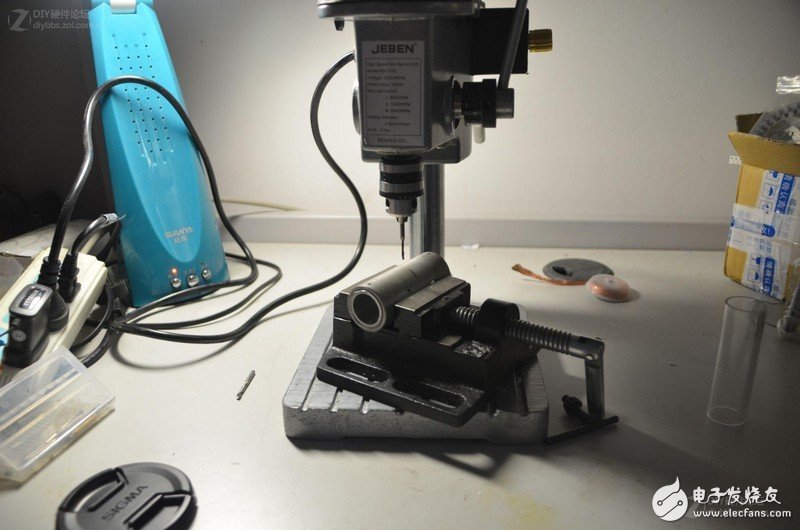 颠覆想象！专业工程师制作的DIY多功能移动电源