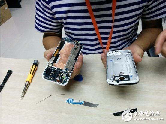 狂魔拆机：四款新智能手机内部结构曝光!